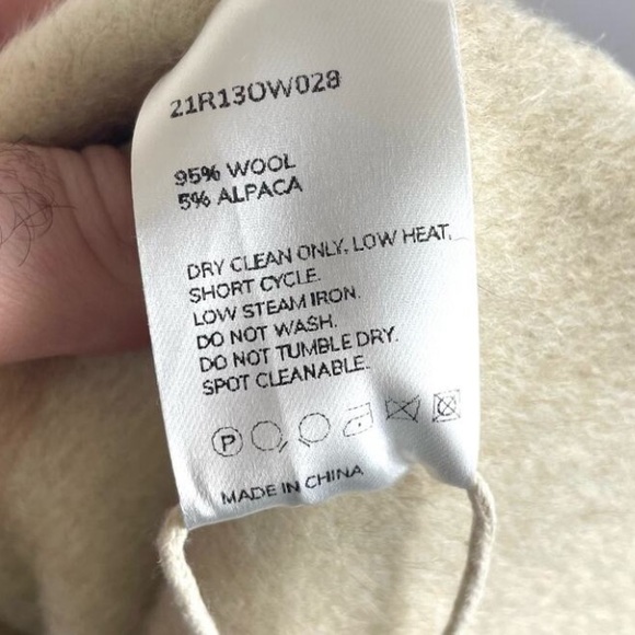 high quality Wool/Cashmere Jacket. No tags. Worn once. Perfect condition. - Picture 8 of 9